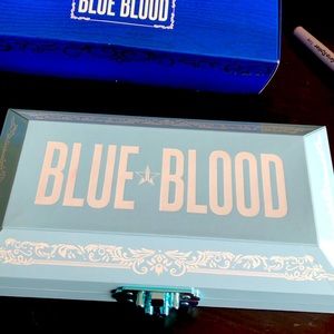 Jeffree star Blue Blood Pallet